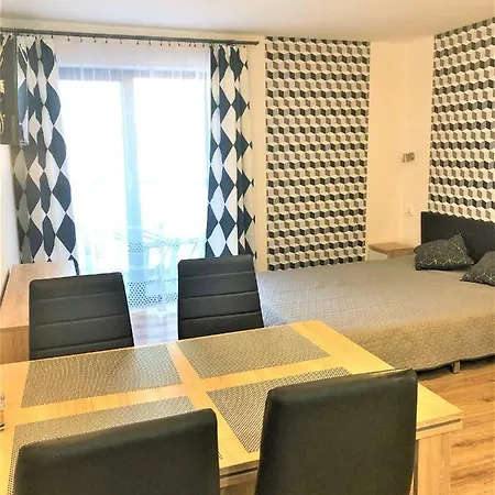 Mala Frajda 푸스트코보